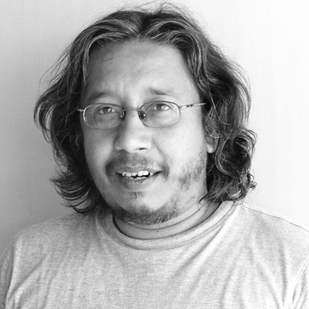 Dr. Arnab Majumdar